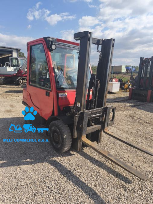 Hyster 25 plinski viličar