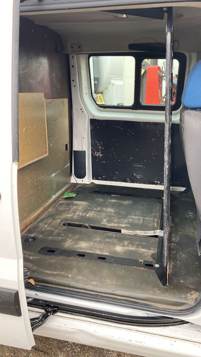 commercial-vehicle-box-truck-3-5t-Fiat-scudo-1762890096231978902_orig_45e129f6846b73e2ab1069a5760d3c89-25111121401054034600