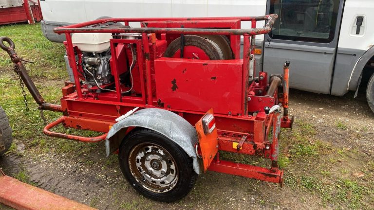 construction-equipment-cable-pulling-winch-1763232807453124169_orig_5067ab29d5716b1e61b65cc938fd17a4-25111520523431361300