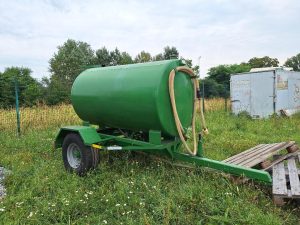 Trailer 2500 litres
