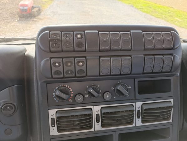 IVECO Eurocargo 120E24