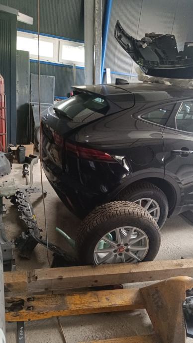 Jaguar E-Pace 150, 2019