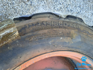 Rimmed tires for telescopic